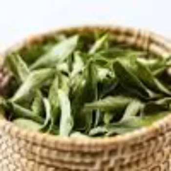 Natural Dry Curry Leaves